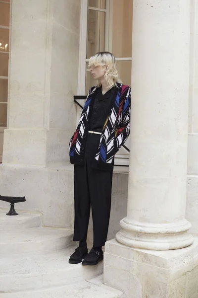 Look 33